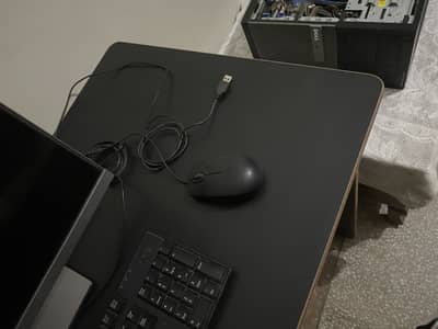 HP 24 inch baseless display