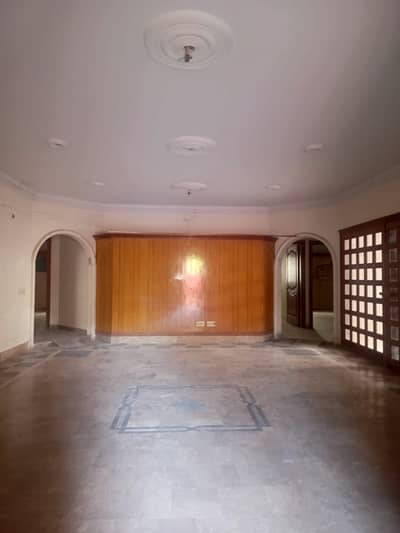 MARBLE FLOORING OFFICE FOR RENT