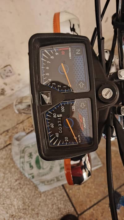 new bike hy  bilkul zero meter