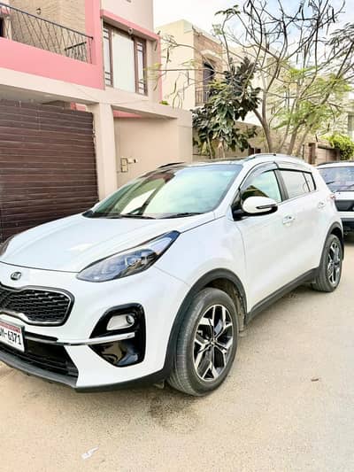 Kia Sportage . just like new . Fwd