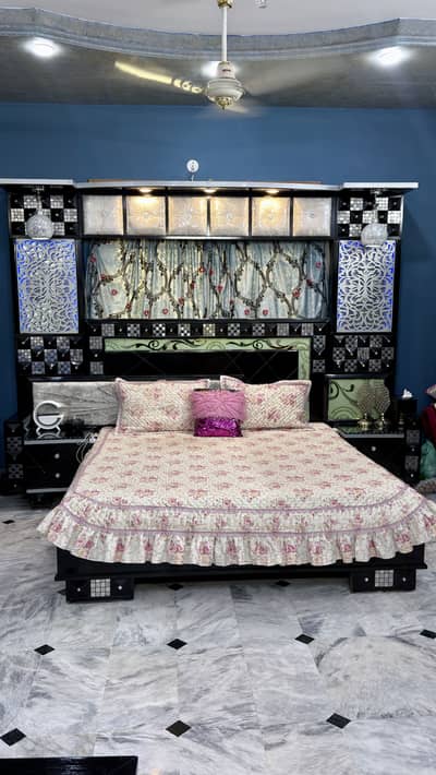 Crown Bed, 2 side table, 4 wardrobe, 3 showcase, dressing table,