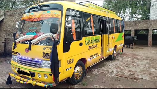 Saloon Coaster mazda bus 40 seater