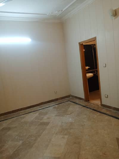 I-8 Ground floor available for rent