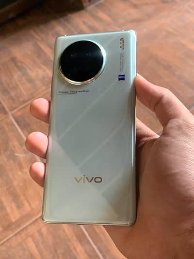 vivo x90s