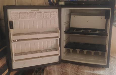 air tech imported fridge