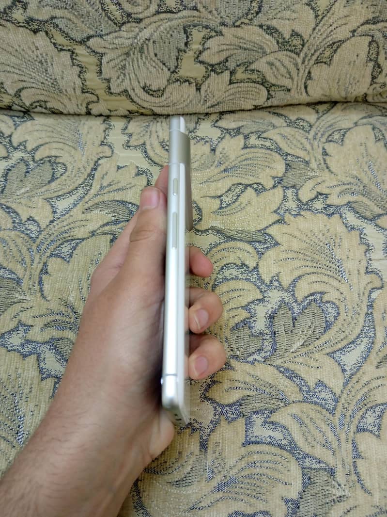 Google Pixel 7 10/10 Condition 2
