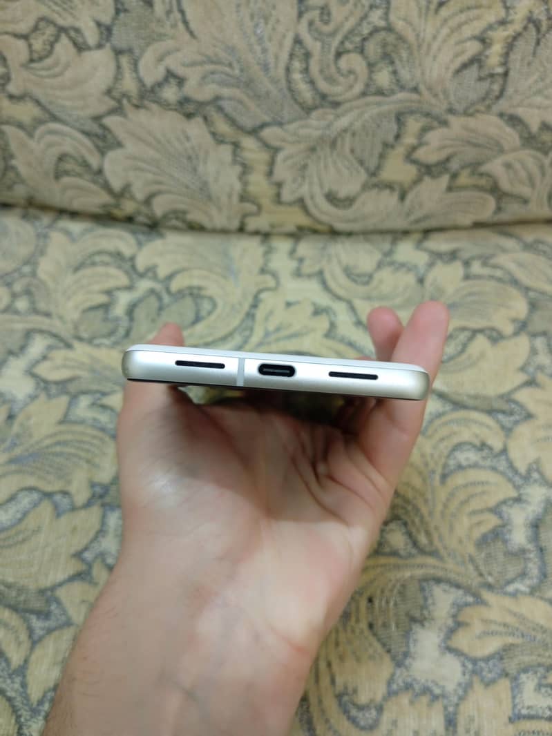 Google Pixel 7 10/10 Condition 5
