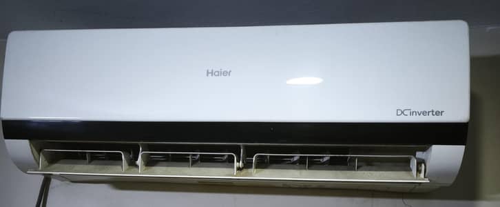 1 tons. aik DC invertor aur aik Saada