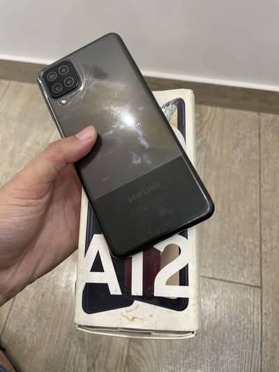 Samsung A12