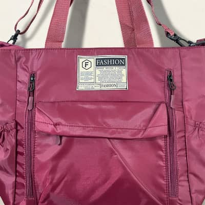 Premium quality hand and shoulder carry bag