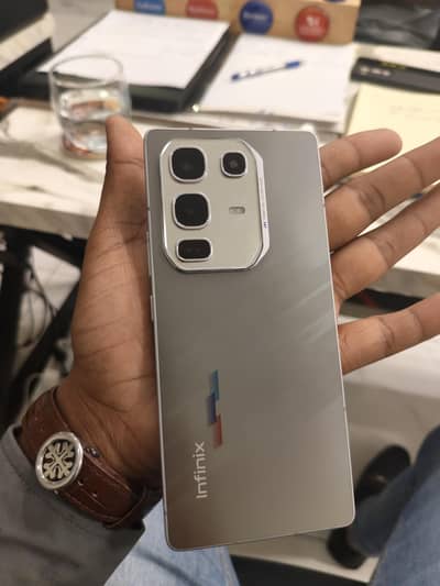 infinixe Note 50pro 12/256