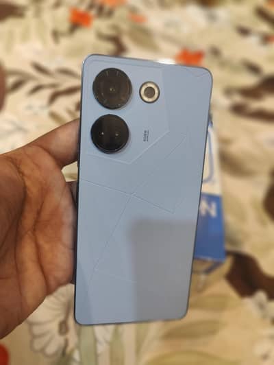 Camon 20 pro full box 10/10 lush condition never open nd repair