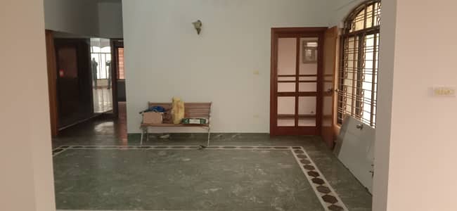 1-Kanal Upper Portion for Rent | Separate Gate | DHA Phase 3, Block X