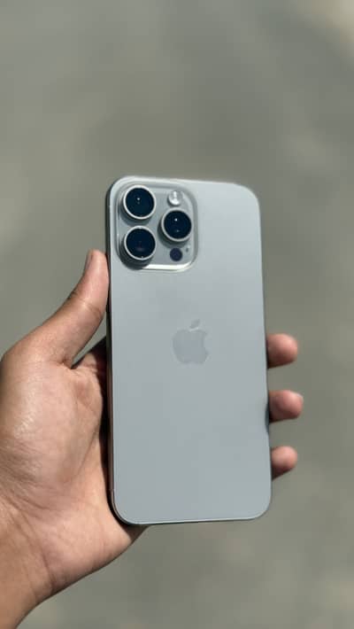 Iphone 15 pro max jv battery health 85 cycle 585