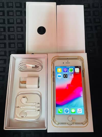 iphone 6 plus 128 GB with box my WhatsApp number 0325/22/61/268