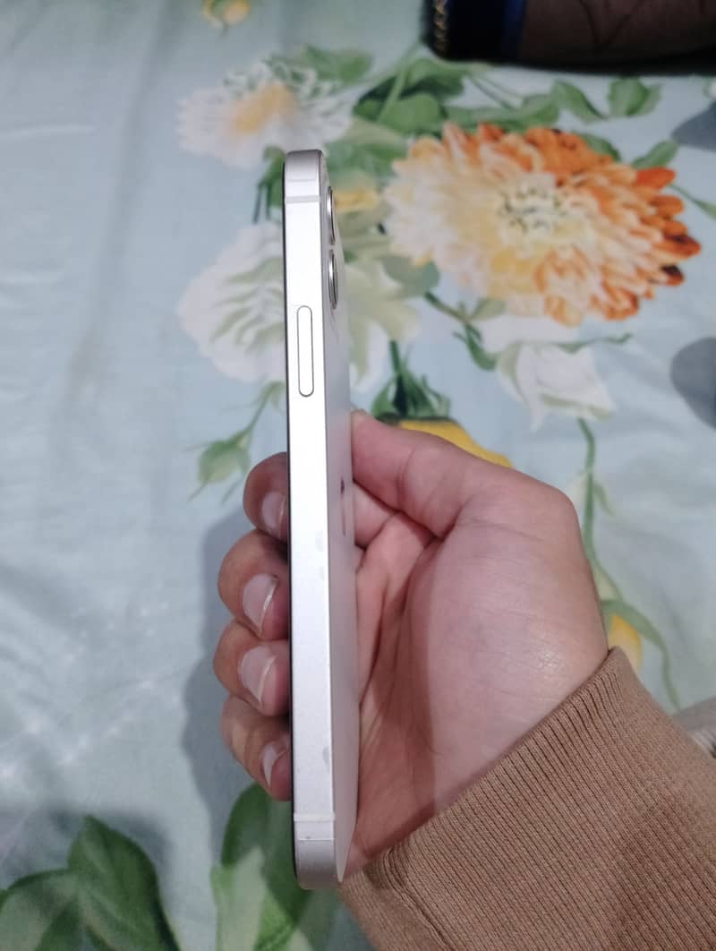 iPhone12 jv 2