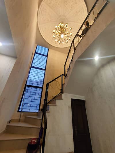 10 Marla Non Furnished Uper Portion For Rent In Bahria Town Lahore