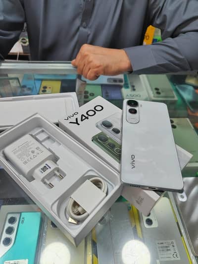 vivo y400 12 256 a1 condition