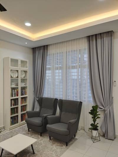 Stylish curtain / luxury curtain /modern curtain /customised curtain