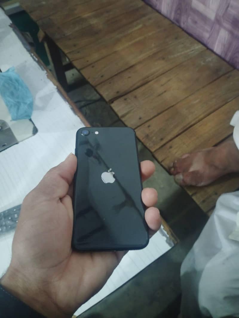 iphone SE 0