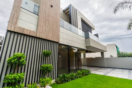 Brand New 1-Kanal Beautiful House Available in Prime Location