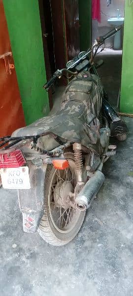 Suzuki gs 150