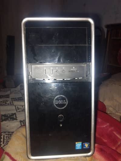 Dell tower generation 5, 8GB RAM, 256GB SSD, GRAPHICS CARD 2GB