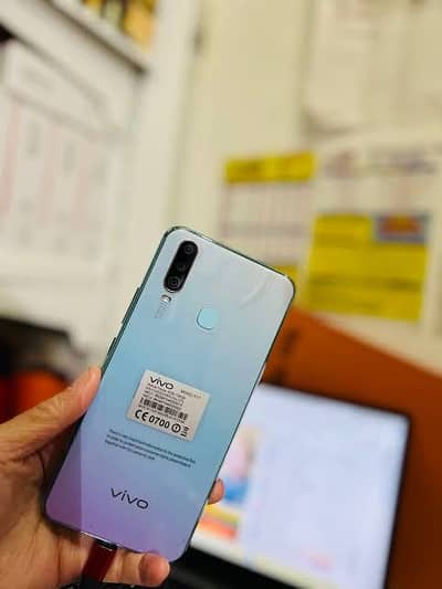 Vevo Y17 in good condition all parts original with box of vevo Y19