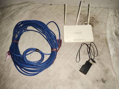 Tenda 3 Antina Device with 40 Feet Wire