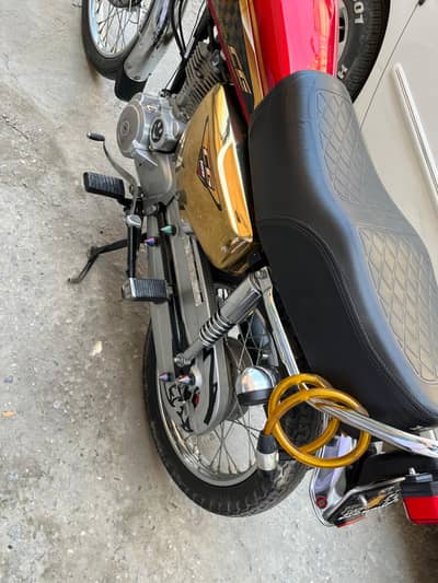 Honda 125 special addition