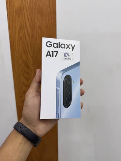 SAMSUNG A17 8/256gb box pack non active brand new urgent sale