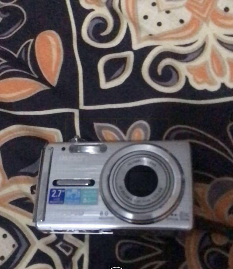 Digital camera 1
