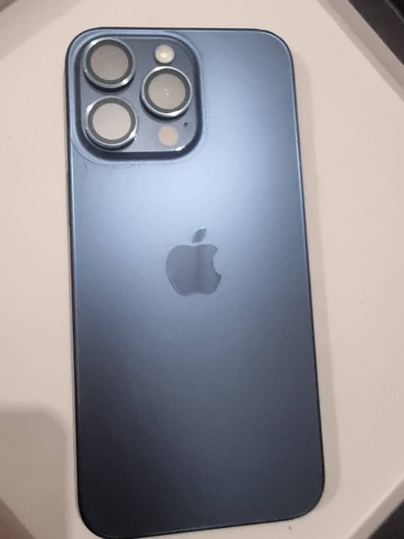 iphone 15 Pro Max 1