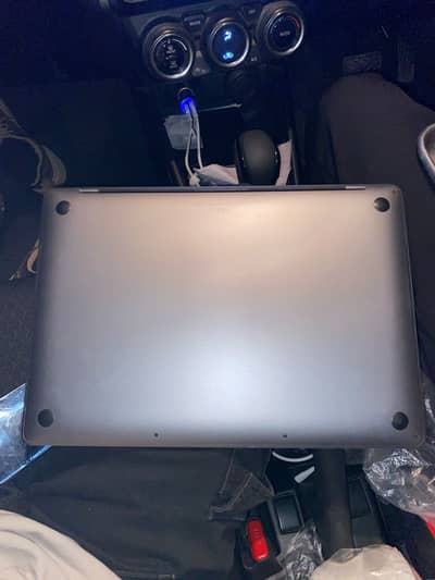 MacBook pro 15inch original charger original