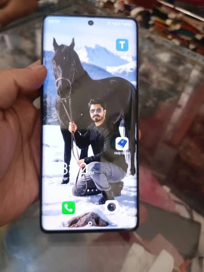 Tecno spark 20 pro plus  8+8 / 256