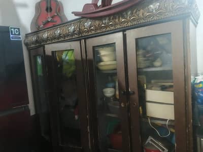 king size Bed, showkas, or kapro wali almari  dresing tebel 2 sid tabl