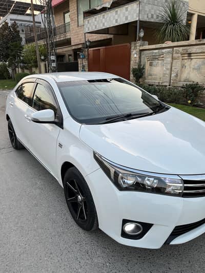 Corolla Altis 1.8