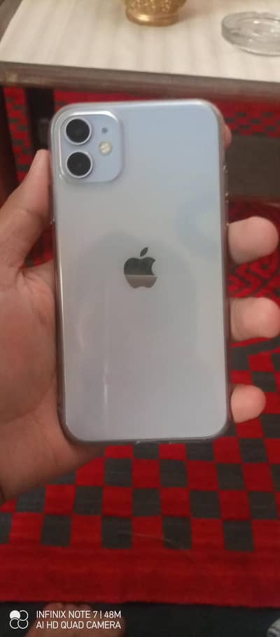 i phone 11  mdm    35k price