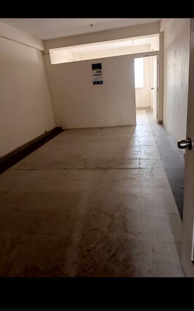 Office space for rant on 150 ft road