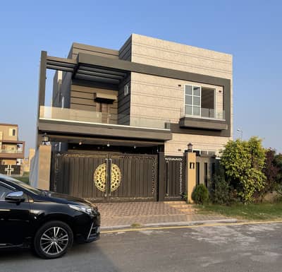 10 Marla House For Rent