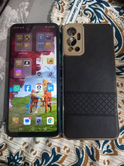 Infinix hot 12