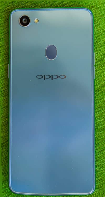 oppo F7 4/64 condition frish just mobile exchange possible