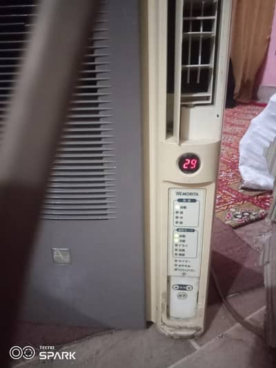 10by10 condition genuine Gass with converter and original remote