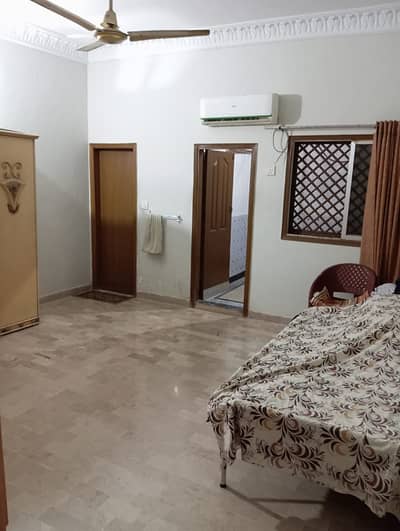 GROUND FLOOR PORTION FOR RENT IN BLOCK 13-A, GULSHAN