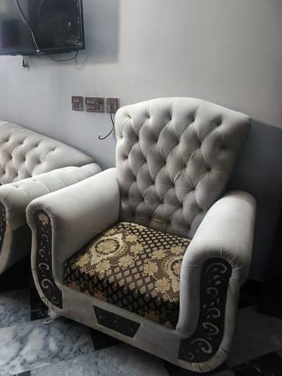 5 Seater Used Sofa Set