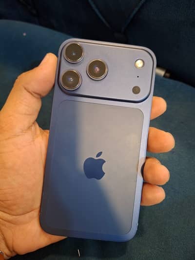 Iphone xR converted into iphone 17pro