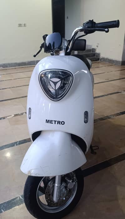 |METRO M6|ELECTRIC SCOOTER|E-BIKE|SCOOTY |