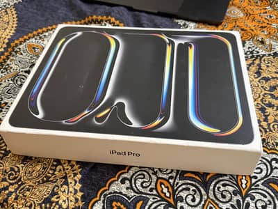 Ipad pro 512 Gb M5 13 inch (Wifi+Cellular)