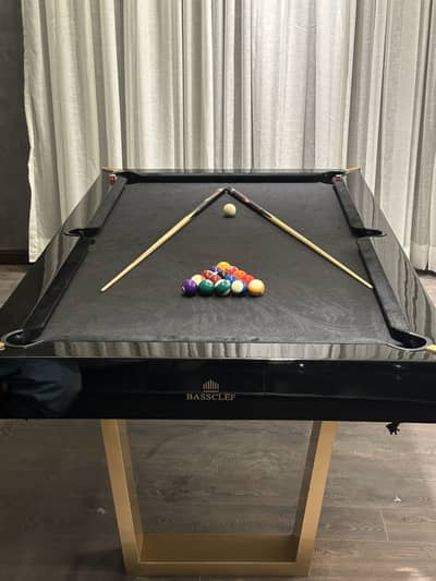 Bassclef pool table/bassclef Grand piano/billiards/snooker/pool table