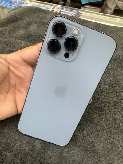 iphone 13 pro max NON PTA with box